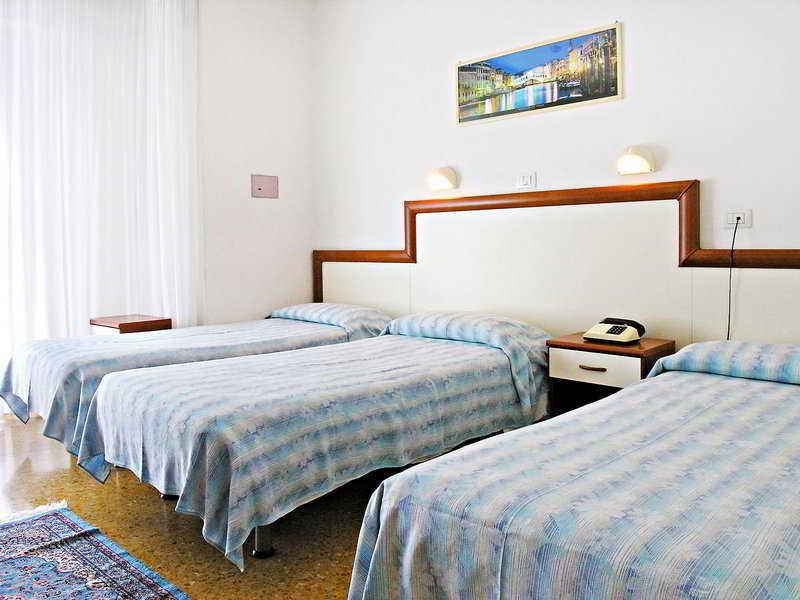 Hotel Bolivar 리도 디 예솔로 외부 사진